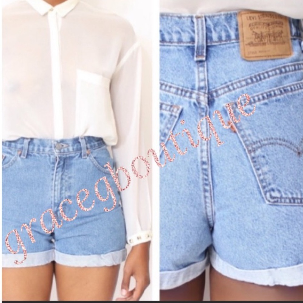 Vintage Levi’s Jeans Shorts High Waist Mom Jeans Medium Blue Wash Denim Size 12